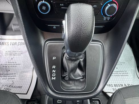 Used 2023 Ford Transit Connect XL FWD image 26
