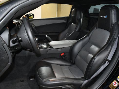 Used 2011 Chevrolet Corvette ZR1 w/ Preferred Equipment Group RWD image 7