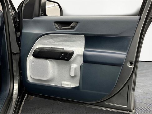 Used 2025 Ford Maverick XLT w/ Equipment Group 302A image 25