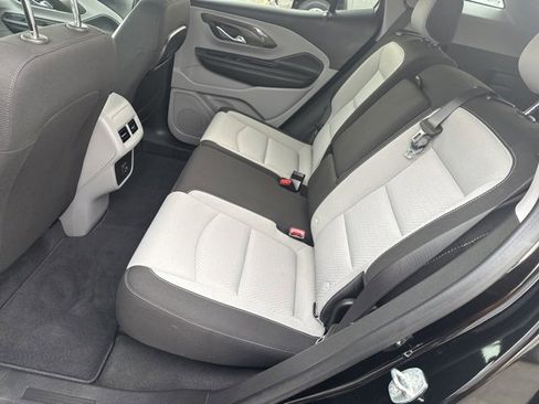 Used 2023 GMC Terrain SLE w/ Driver Convenience Package image 21