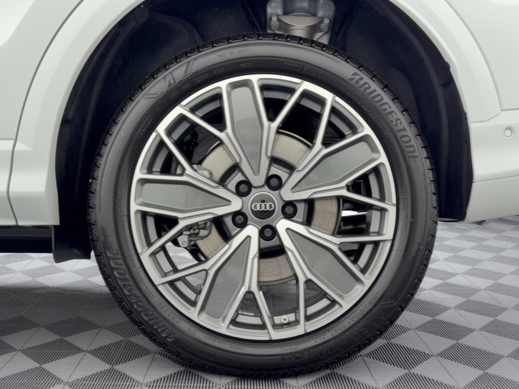 New 2026 Audi Q5 Premium Plus AWD/4WD image 13