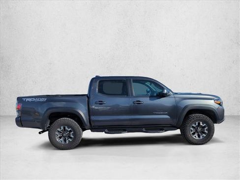 Used 2023 Toyota Tacoma TRD Off-Road image 4