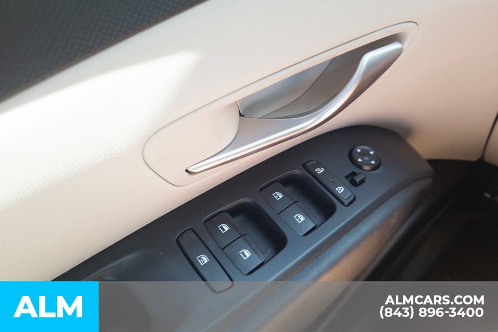 Used 2024 Hyundai Tucson SEL FWD image 14