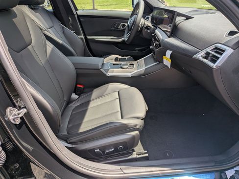 New 2026 BMW 330i Sedan w/ M Sport Package RWD image 35