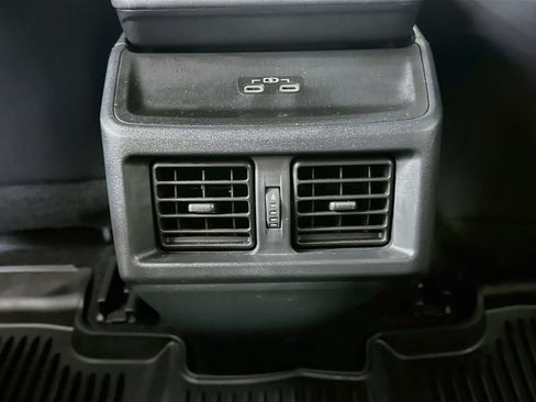 Used 2026 Toyota bZ FWD image 28