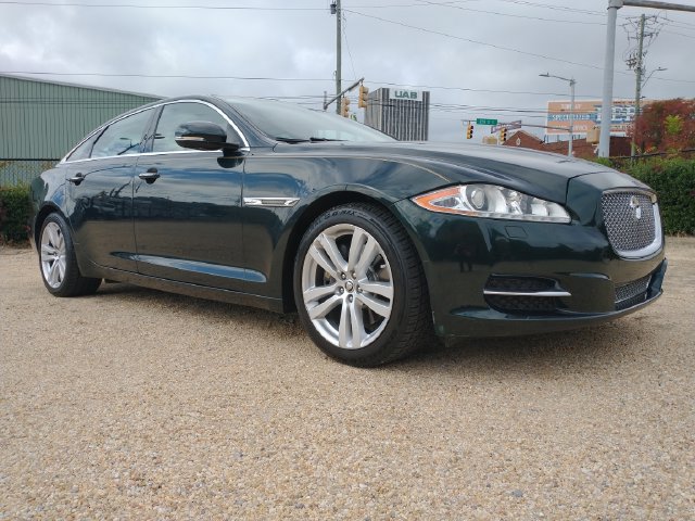 Used 2011 Jaguar XJ L RWD image 25