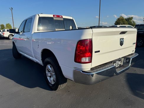 Used 2019 RAM 1500 Classic SLT image 7