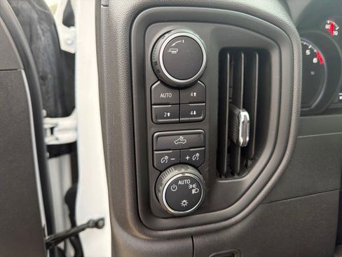 Used 2025 Chevrolet Silverado 1500 Custom Trail Boss image 6
