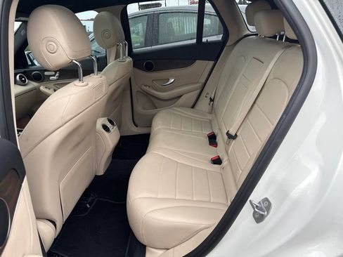 Used 2018 Mercedes-Benz GLC 300 image 10