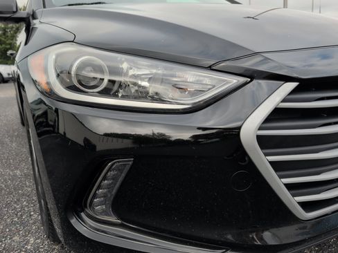 Used 2018 Hyundai Elantra Value Edition FWD image 28