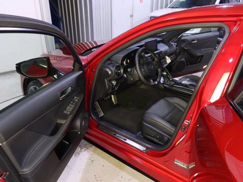 Used 2025 Lexus IS 350 F Sport RWD image 18