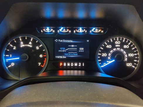 Used 2016 Ford F150 XLT w/ Equipment Group 302A Luxury AWD/4WD image 23