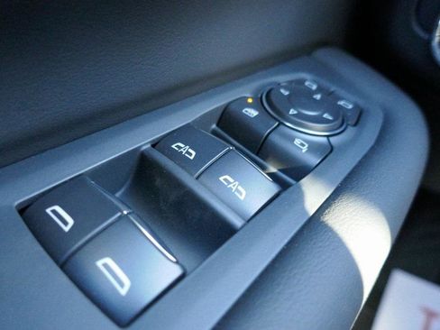 New 2026 Chevrolet Suburban Premier image 17