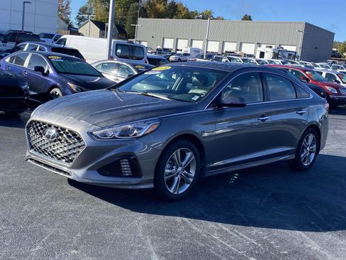 Used 2019 Hyundai Sonata Limited image 3