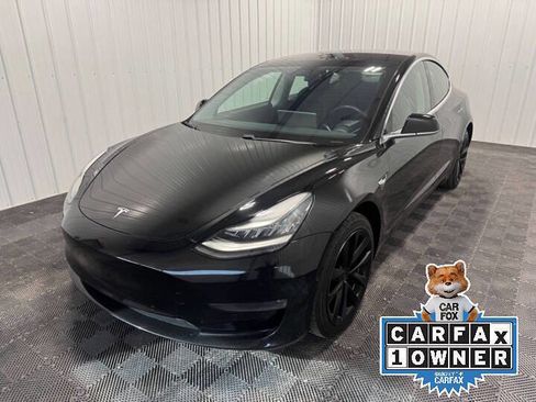 Used 2019 Tesla Model 3 Mid Range image 1
