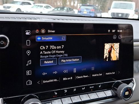 Used 2024 Chevrolet Colorado ZR2 w/ Safety Package image 18