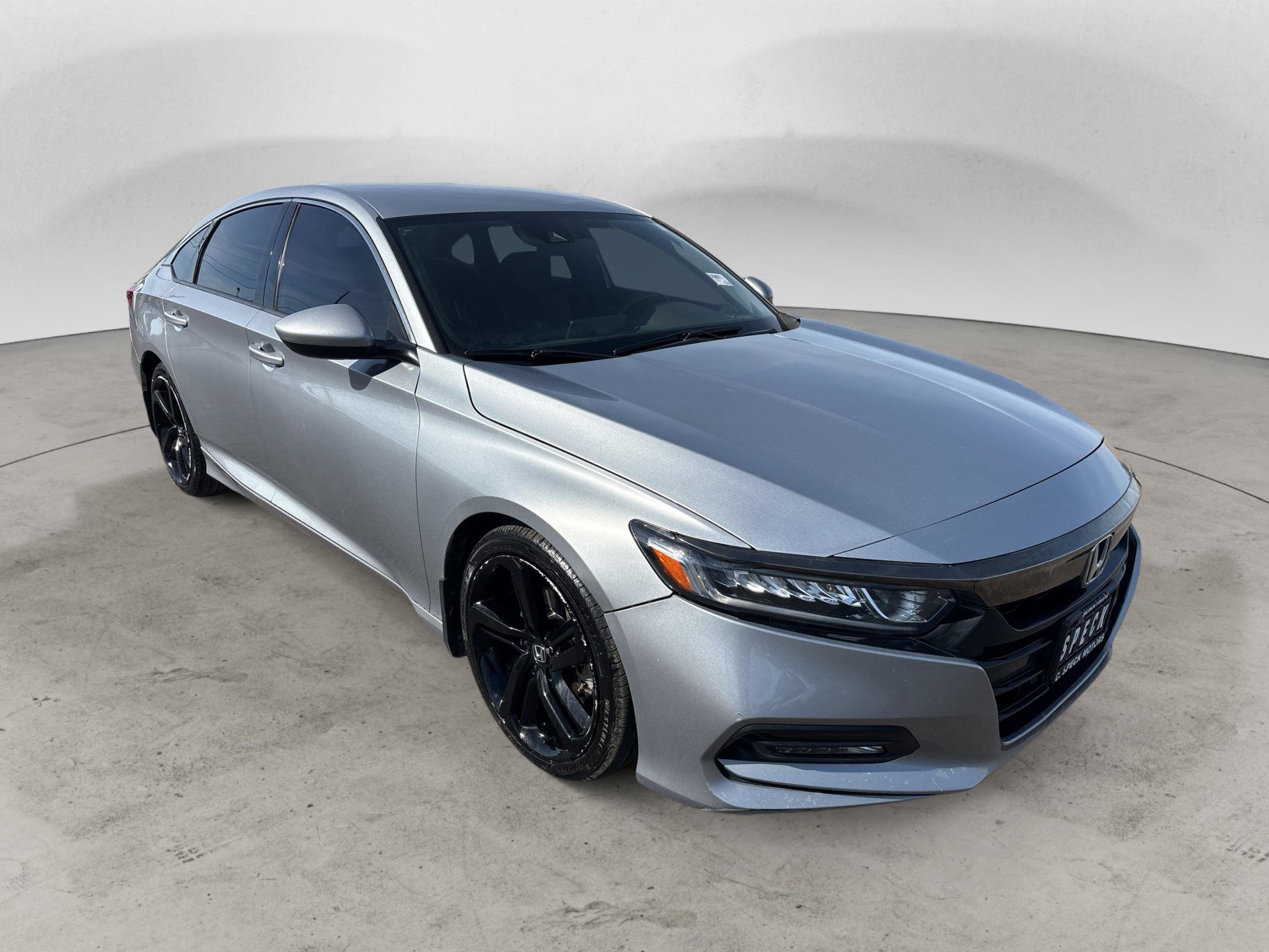 Used 2018 Honda Accord Sport image 7