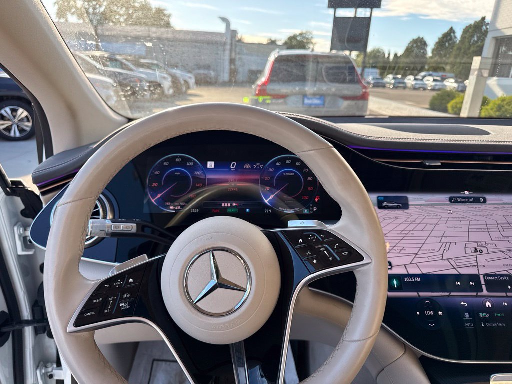 Used 2023 Mercedes-Benz EQS 580 4MATIC SUV image 11