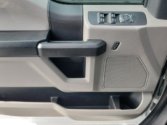 Used 2018 Ford F250 XL w/ STX Appearance Package RWD image 14