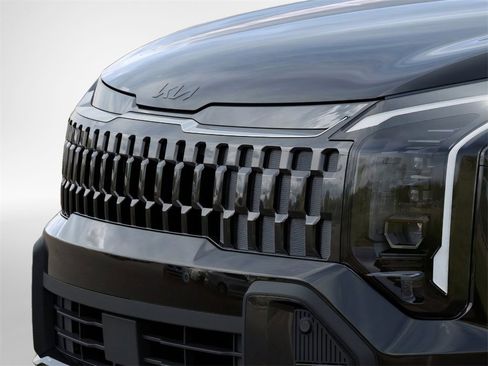 New 2026 Kia Sportage X-Line w/ X-Line Technology Package image 12