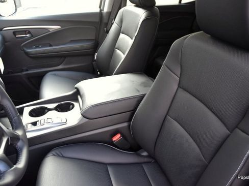 Used 2025 Honda Ridgeline RTL image 9