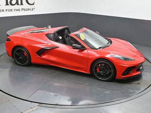 Used 2020 Chevrolet Corvette Stingray Premium Cpe w/ 3LT Preferred Equipment Group image 36