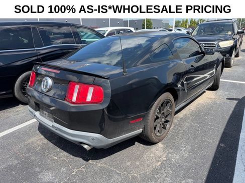 Used 2012 Ford Mustang Premium RWD image 4