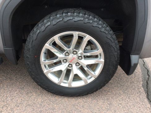 Used 2020 GMC Sierra 1500 SLT w/ SLT Premium Plus Package image 6