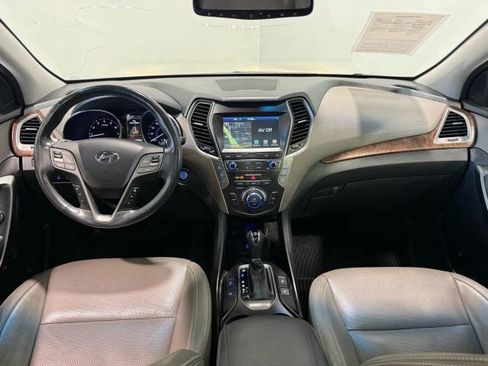 Used 2019 Hyundai Santa Fe XL image 15