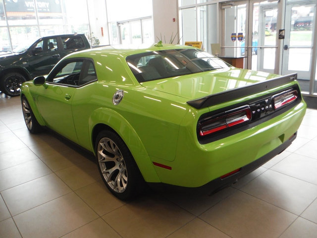 Used 2023 Dodge Challenger SRT Hellcat RWD image 19