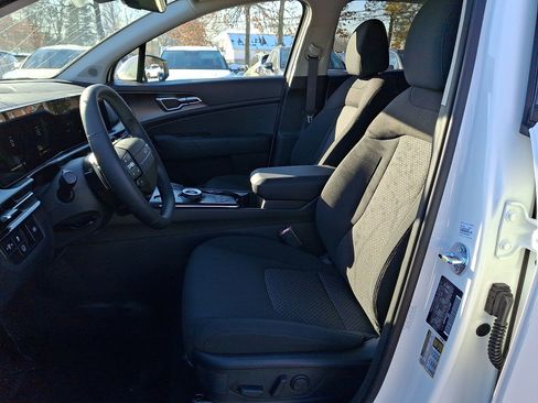 New 2026 Kia Sportage S AWD/4WD image 6