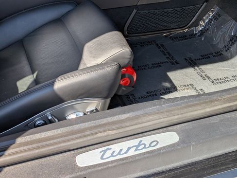 Certified 2017 Porsche 911 Turbo image 26