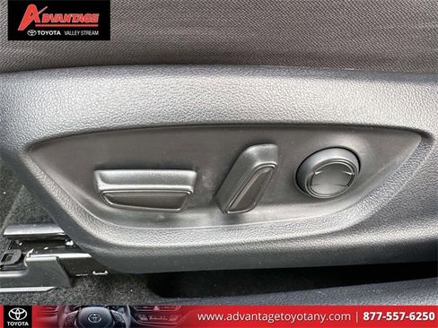 Used 2023 Toyota Camry LE image 21