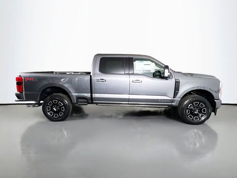 New 2025 Ford F250 Platinum image 18