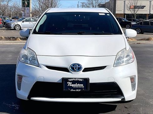 Used 2013 Toyota Prius Two image 2