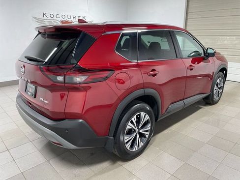 Used 2021 Nissan Rogue SV AWD/4WD image 6