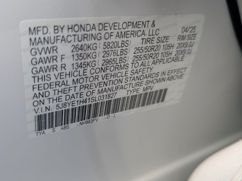 Used 2025 Acura MDX SH-AWD w/ Technology Package image 14