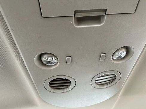 Used 2012 Nissan Armada Platinum image 26