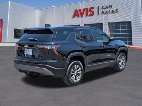 Used 2025 Chevrolet Equinox LT FWD image 6