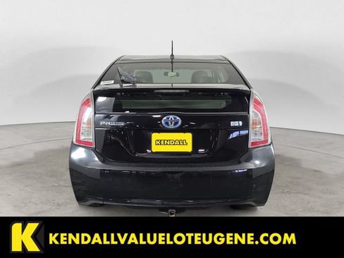 Used 2012 Toyota Prius Two FWD image 6