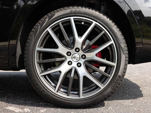 Used 2021 Maserati Levante GranSport AWD/4WD image 73