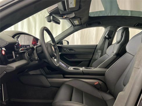 New 2026 Porsche Taycan GTS image 5