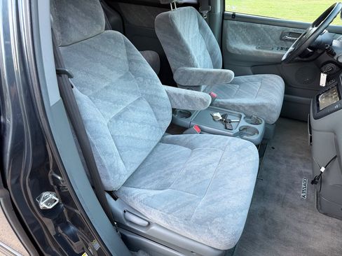 Used 2004 Honda Odyssey EX image 12