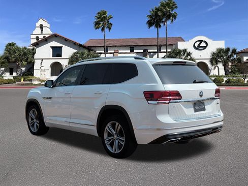 Used 2018 Volkswagen Atlas SE w/ R-Line Package AWD/4WD image 4