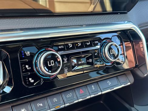 New 2026 GMC Sierra 1500 Denali w/ Denali Reserve Package AWD/4WD image 20