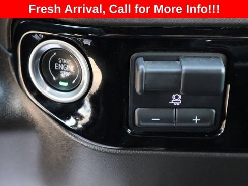 Used 2024 Chevrolet Silverado 1500 ZR2 image 34