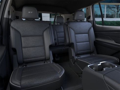 New 2026 Buick Enclave Sport Touring w/ LPO, Floor Liner Package image 19