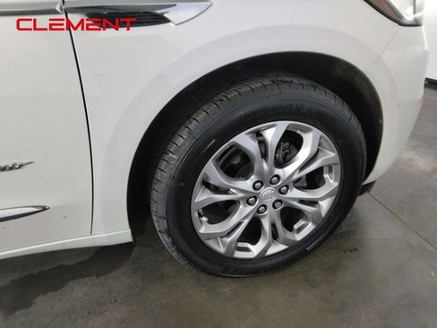 Used 2021 Buick Enclave Avenir w/ Avenir Technology Package FWD image 43
