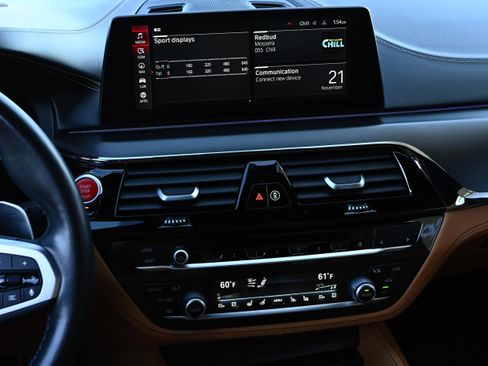 Used 2020 BMW M5 w/ Executive Package image 22