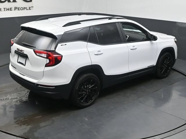 Used 2023 GMC Terrain SLE w/ Driver Convenience Package FWD image 40